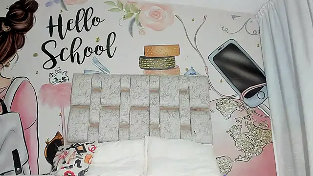 KOURTNEY-- online show from January 8, 4:34 am