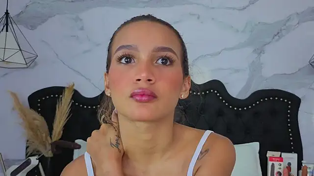 Carohorny4u online show from May 9, 10:15 pm