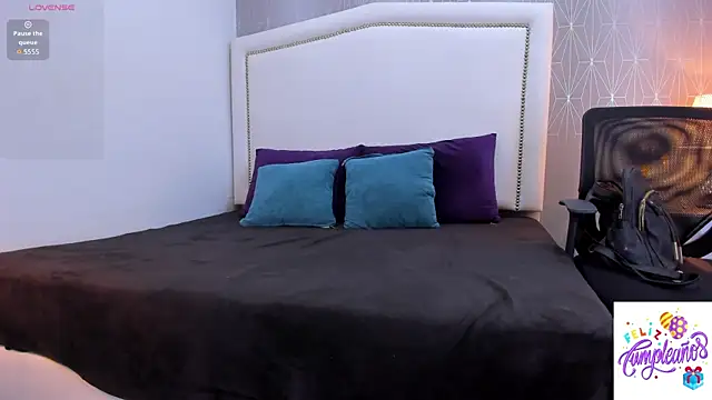  Peach1  online show from October 10, 1:43 pm