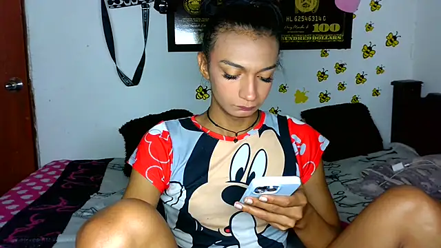 alexxa Rooa online show from November 3, 1:34 pm