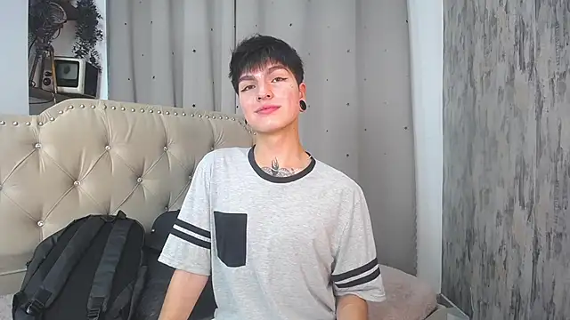 CataFox  online show from January 5, 2:52 pm