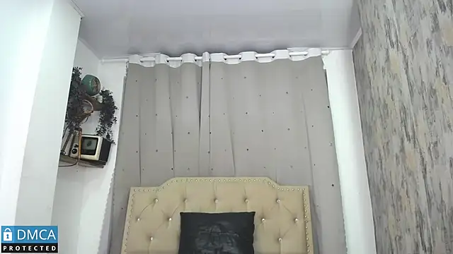 CataFox  online show from March 7, 1:42 am