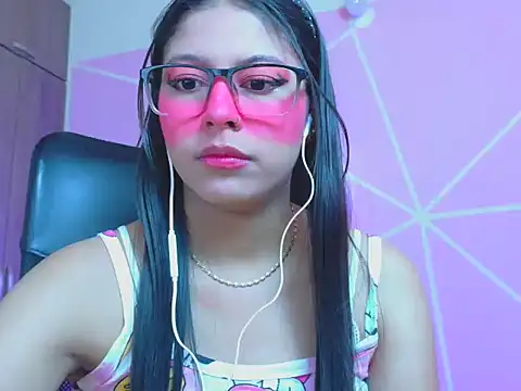  ALLYSON18  online show from April 28, 11:59 am