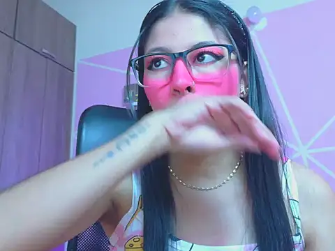  ALLYSON18  online show from May 6, 11:48 am