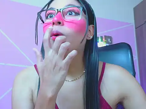  ALLYSON18  online show from May 17, 11:50 am