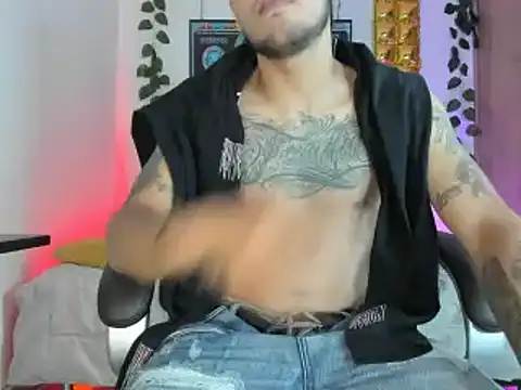 mikee scooth online show from January 25, 9:57 am