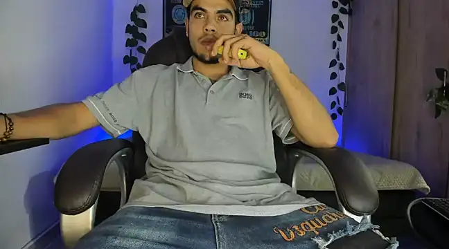 mikee scooth online show from March 14, 5:27 am