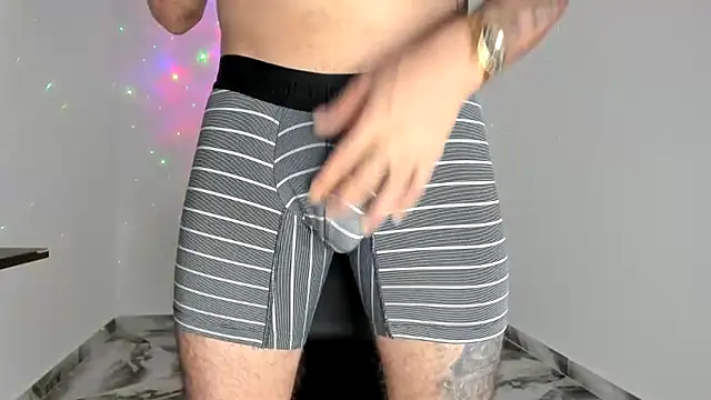 mikee scooth online show from March 19, 4:00 pm