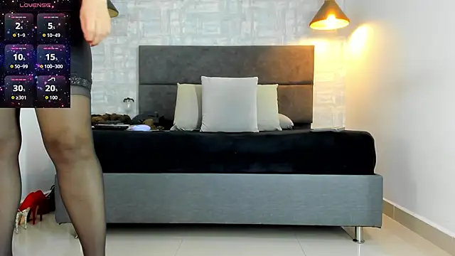 Snapshot of missnatash chatting on March 10, 11:04 am missnatash online show from March 10, 11:04 am