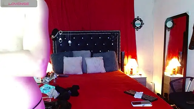 SamaraMartinez online show from September 19, 9:32 am