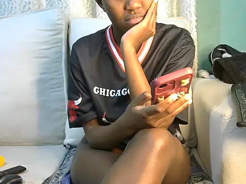 Caryyyl online show from November 29, 2:53 pm