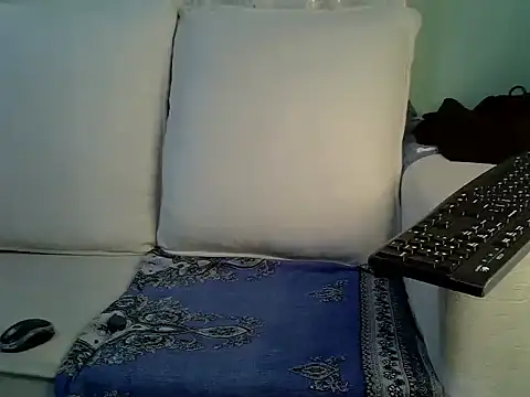 Caryyyl online show from January 10, 8:05 am