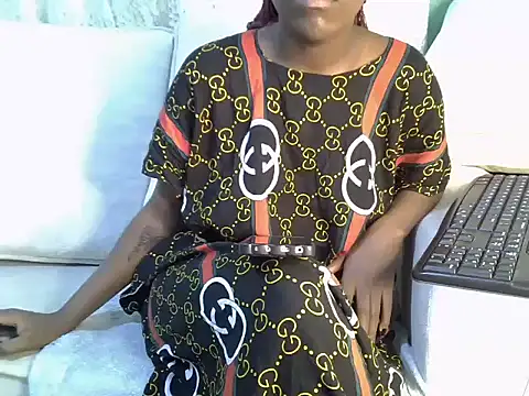 Caryyyl online show from March 1, 5:53 am