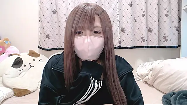 Snapshot of _hiyor_ chatting on February 22, 5:00 pm hiyor online show from February 22, 5:00 pm