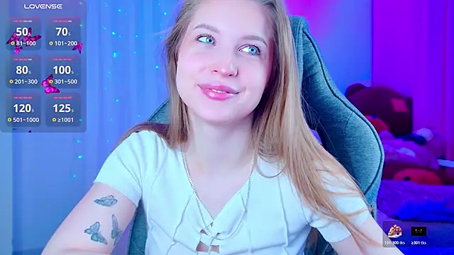 Snapshot of CuteMousee chatting on February 11, 5:34 am CuteMousee online show from February 11, 5:34 am