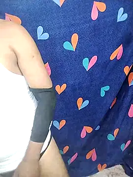 Snapshot of Priya-bhabi012 chatting on February 15, 4:23 pm Priya-bhabi012 online show from February 15, 4:23 pm