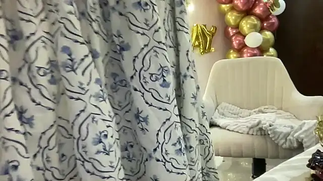 Wild Fantasy 7 online show from February 9, 7:51 pm