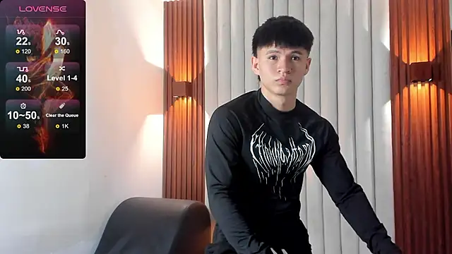 Snapshot of Ryo_kush chatting on February 14, 3:58 am Ryo kush online show from February 14, 3:58 am