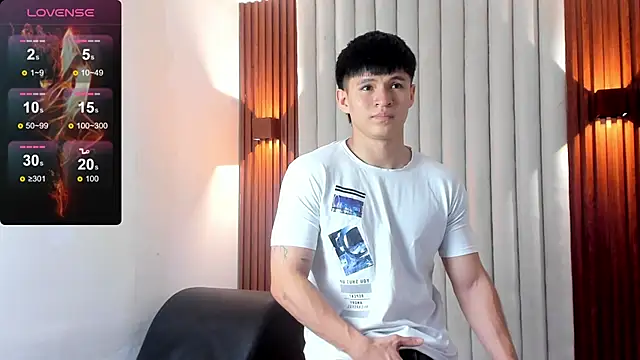 Snapshot of Ryo_kush chatting on February 21, 4:24 am Ryo kush online show from February 21, 4:24 am