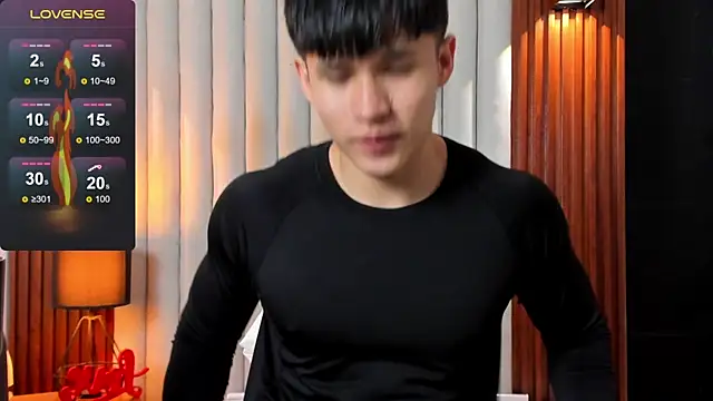 Snapshot of Ryo_kush chatting on April 17, 3:53 am Ryo kush online show from April 17, 3:53 am
