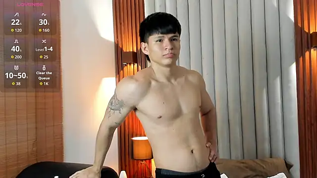 Snapshot of Ryo_kush chatting on May 6, 2:11 pm Ryo kush online show from May 6, 2:11 pm