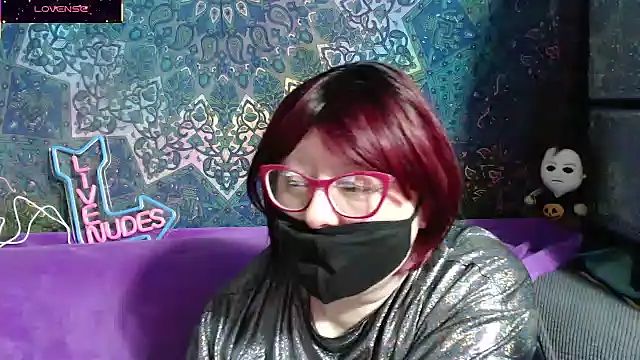SuperSizedClare online show from March 13, 7:06 pm