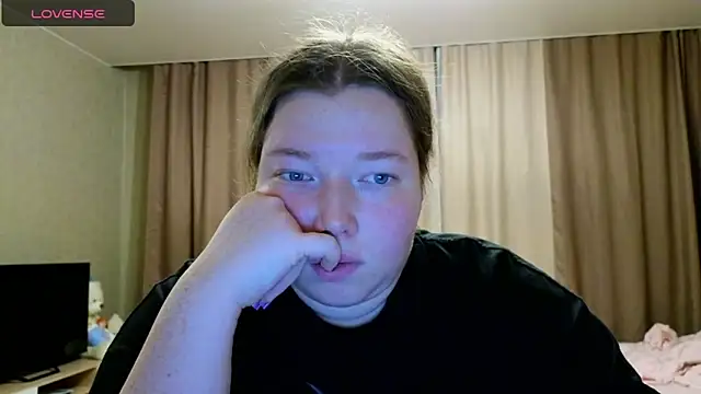 Blush Lolaa online show from December 21, 3:41 pm