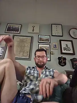 Icebearsticlese online show from May 17, 3:26 am