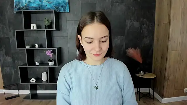 OliviaMontgomery online show from December 9, 9:28 am