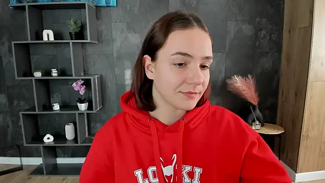 OliviaMontgomery online show from December 13, 12:17 pm