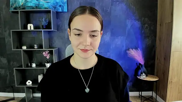 OliviaMontgomery online show from December 24, 12:00 pm