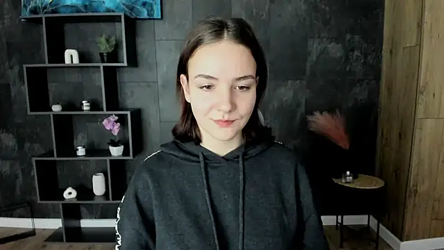 OliviaMontgomery online show from December 25, 1:19 pm