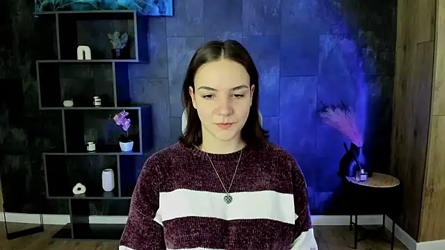OliviaMontgomery online show from January 6, 9:08 am