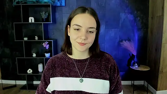 OliviaMontgomery online show from January 6, 12:24 pm