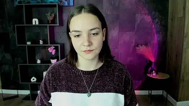 OliviaMontgomery online show from January 6, 3:29 pm