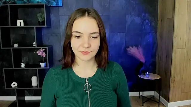OliviaMontgomery online show from January 17, 11:27 am