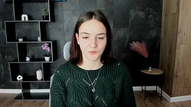 OliviaMontgomery online show from January 21, 1:11 pm