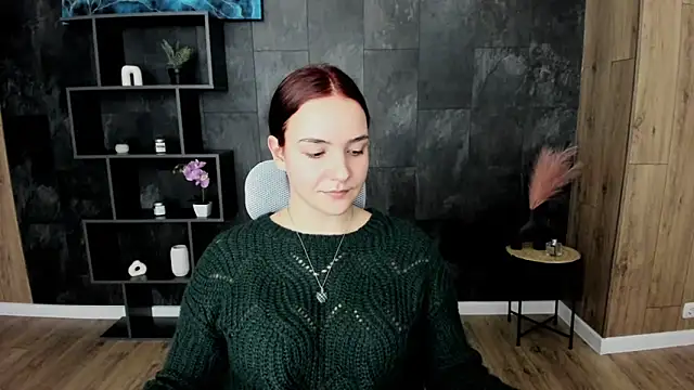 OliviaMontgomery online show from January 28, 5:03 pm