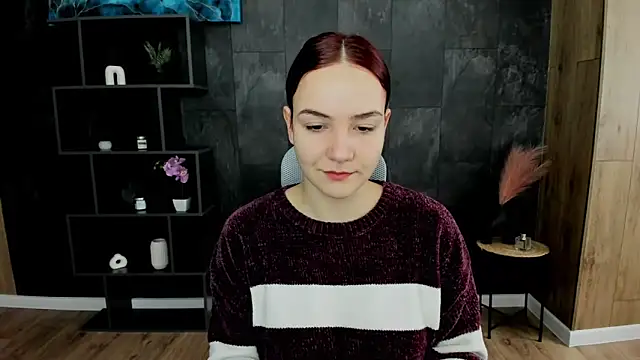 OliviaMontgomery online show from February 8, 11:12 am