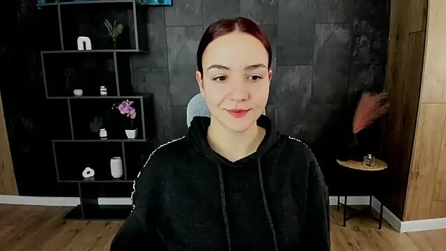 OliviaMontgomery online show from February 12, 7:23 am