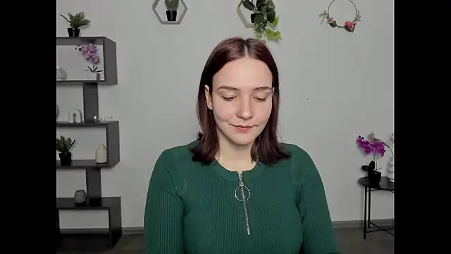 OliviaMontgomery online show from March 4, 7:32 pm