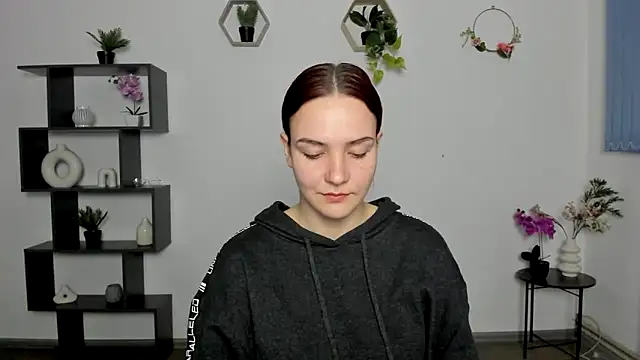 OliviaMontgomery online show from March 5, 5:08 pm