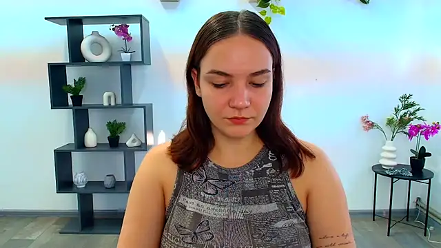 OliviaMontgomery online show from September 11, 5:07 am