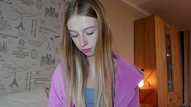 minidivaa  online show from October 14, 10:32 pm