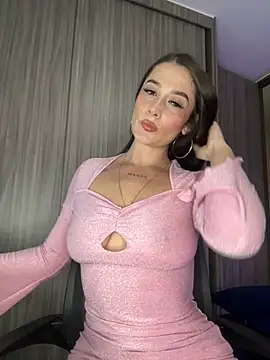 Libia James online show from December 26, 9:37 pm