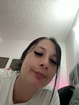 Libia James online show from March 11, 1:22 am