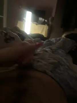 zolihorvat11 online show from April 3, 9:35 pm