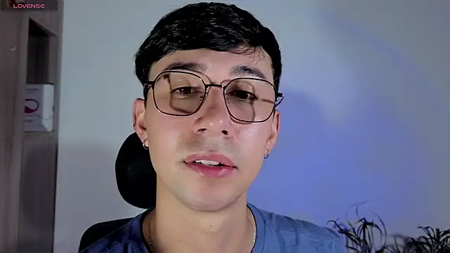 Snapshot of cameron_cum chatting on October 27, 3:16 pm cameron cum online show from October 27, 3:16 pm