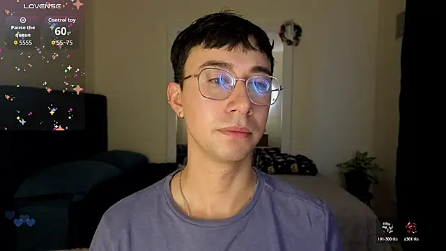 Snapshot of cameron_cum chatting on February 20, 11:11 am cameron cum online show from February 20, 11:11 am