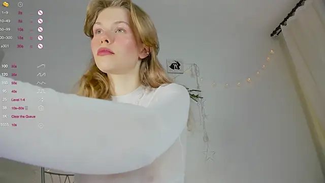 Snapshot of ass_latte chatting on January 8, 2:03 am ass latte online show from January 8, 2:03 am